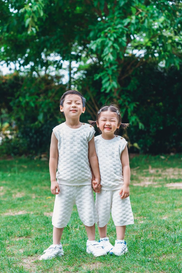 KNITTED BERMUDA SHORTS - CREAM - Petit Smiles