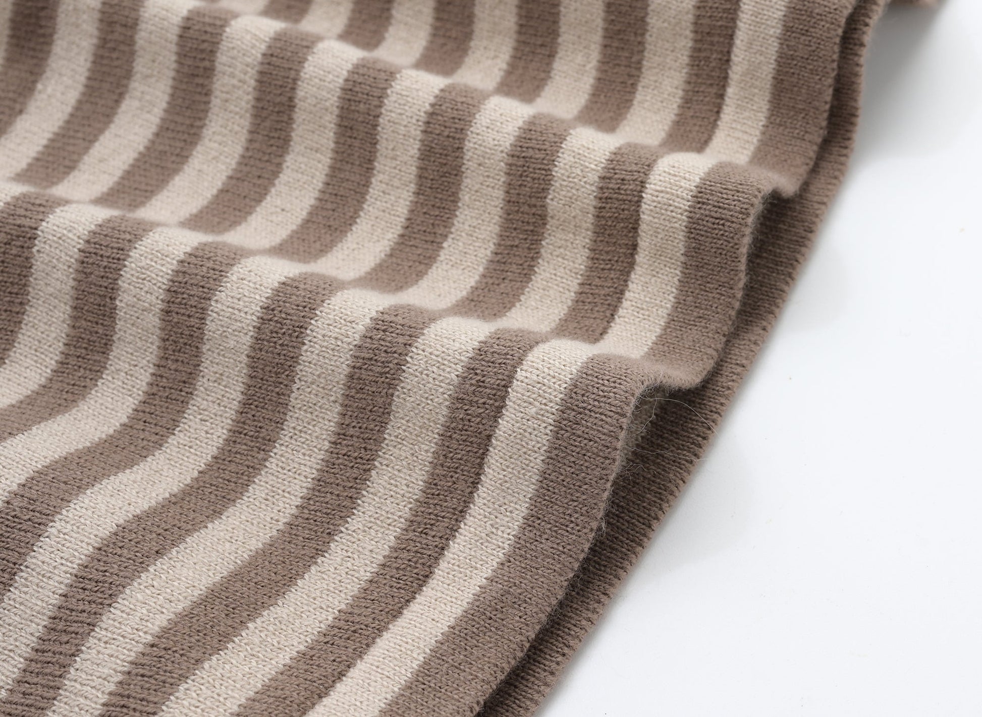 ORGANIC STRIPE PULL OVER SET - BEIGE & CHOCO - Petit Smiles